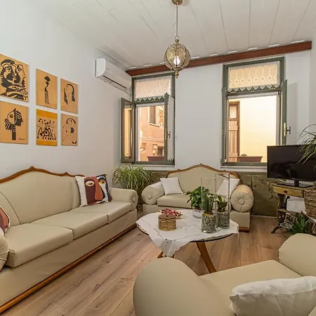 Apartamento Antonia Traditional Estate La Canea
