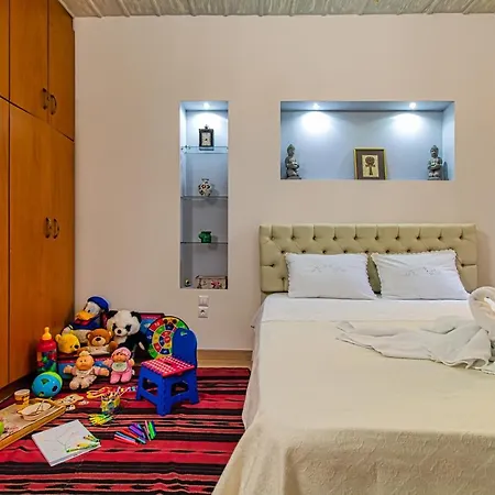 Apartamento Antonia Traditional Estate
