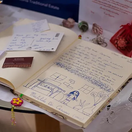 Antonia Traditional Estate Διαμέρισμα *