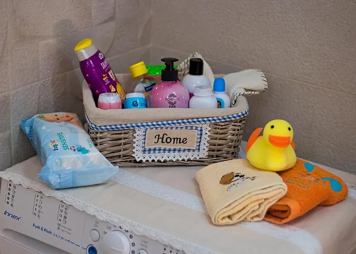 Antonia Traditional Estate * La Canea